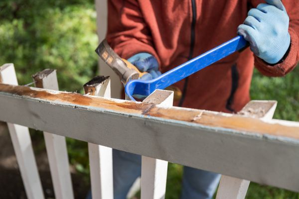Cost of Deck Railing Replacement in Orange