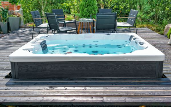 Cost of Spa Deck Remodeling in Orange