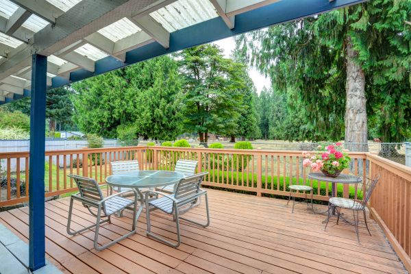 Cost of Deck Carpentry Service in Orange